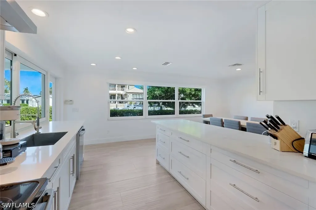 1250 Tuna Court Naples FL 34102