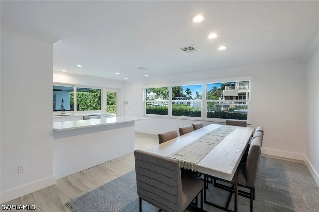 1250 Tuna Court Naples FL 34102