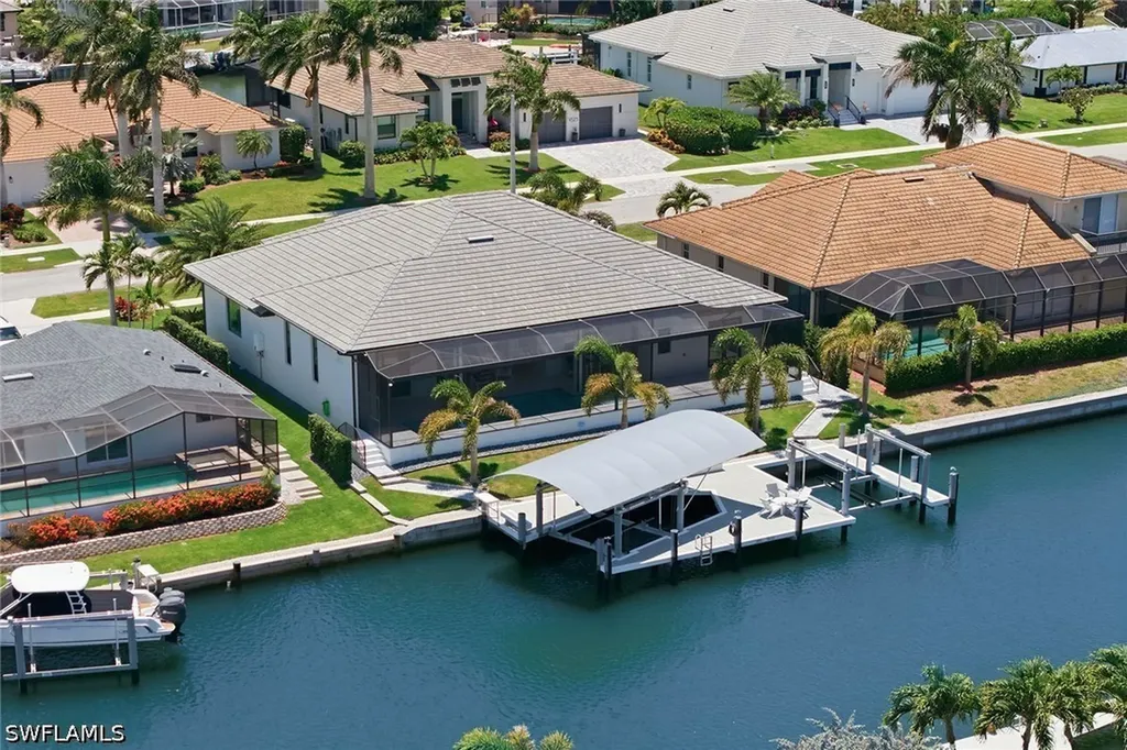 1632 Barbarosa Court Marco Island FL 34145