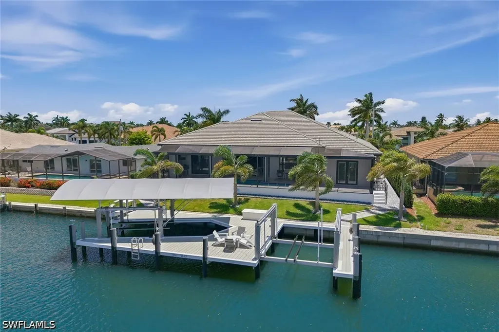 1632 Barbarosa Court Marco Island FL 34145