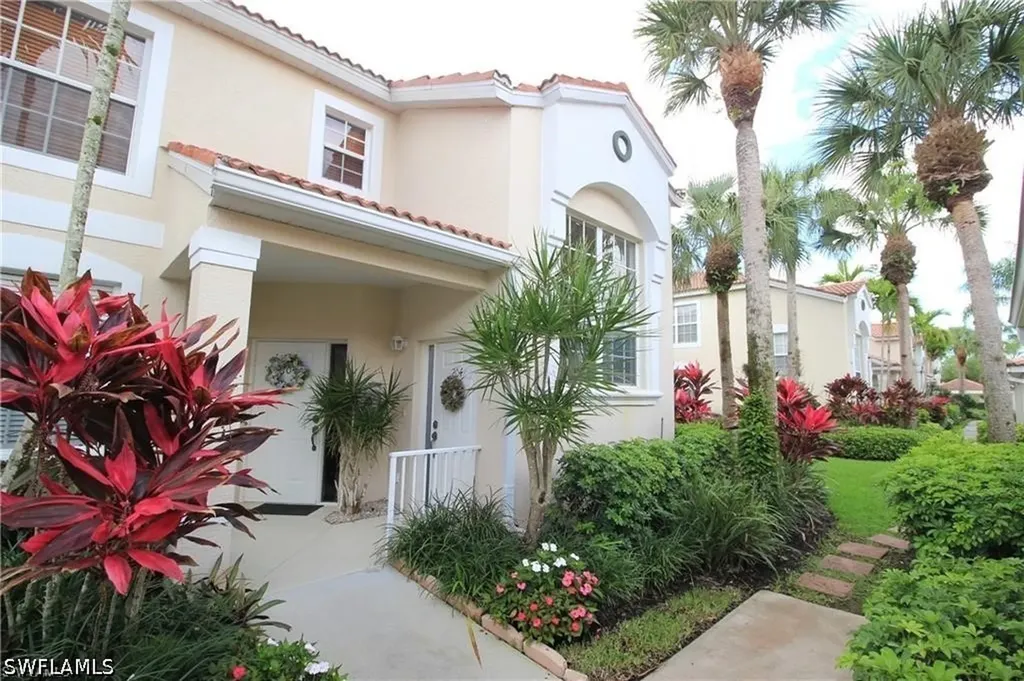 2920 Cypress Trace Circle Naples FL 34119
