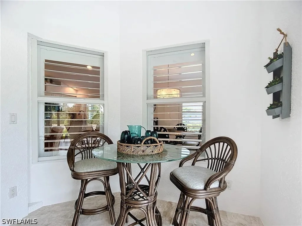 8452 Indian Wells Way Naples FL 34113