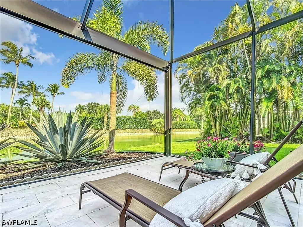 8452 Indian Wells Way Naples FL 34113