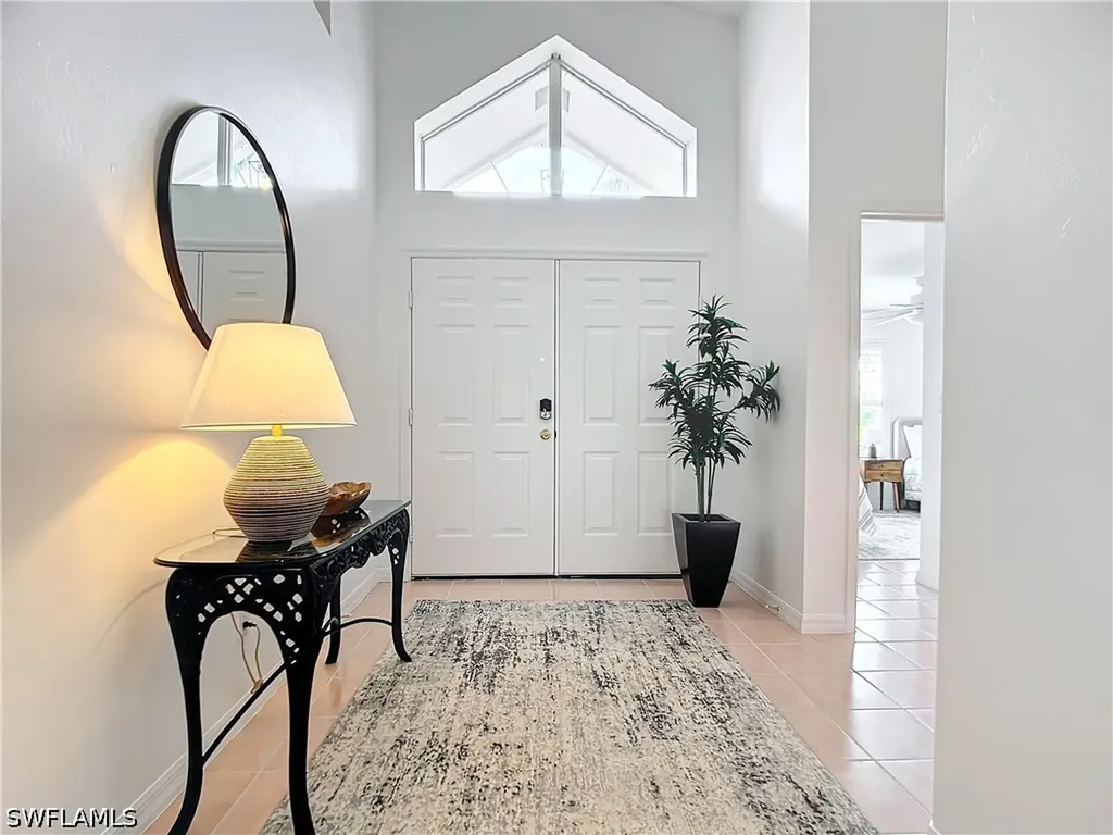 8452 Indian Wells Way Naples FL 34113