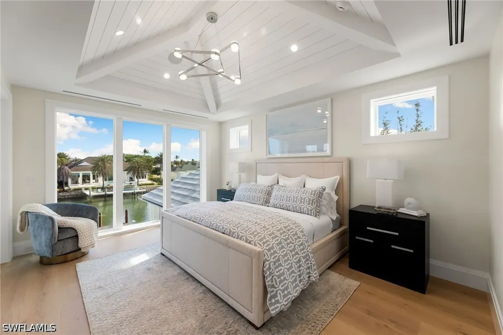 3455 Gin Lane Naples FL 34102