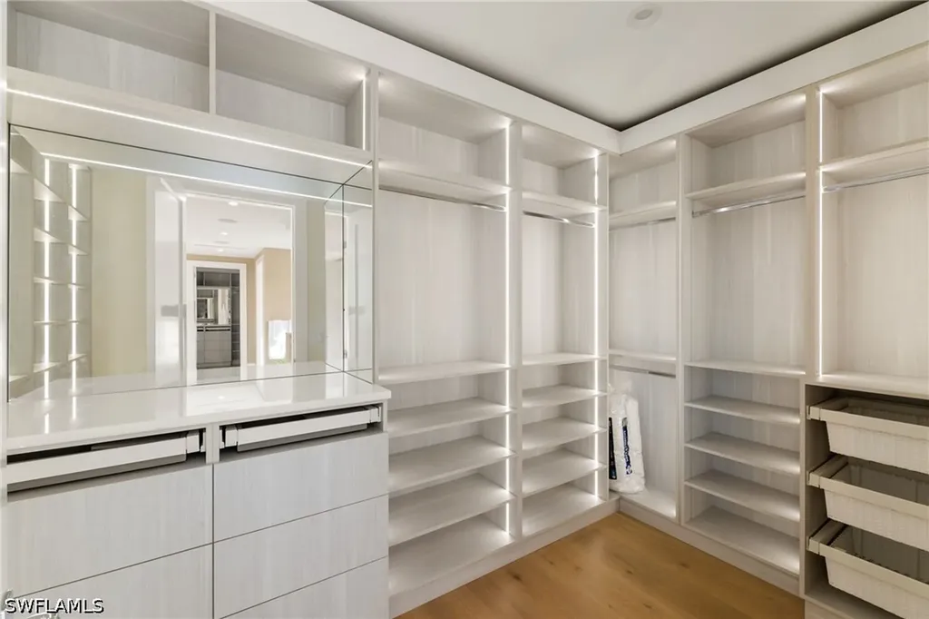 3455 Gin Lane Naples FL 34102