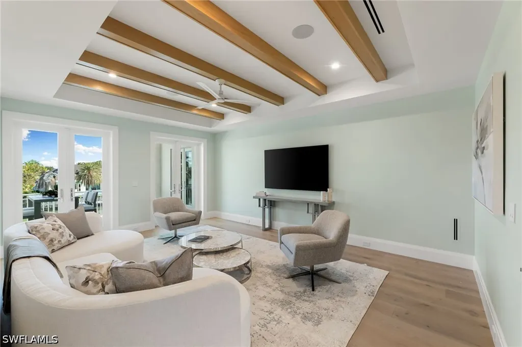 3455 Gin Lane Naples FL 34102