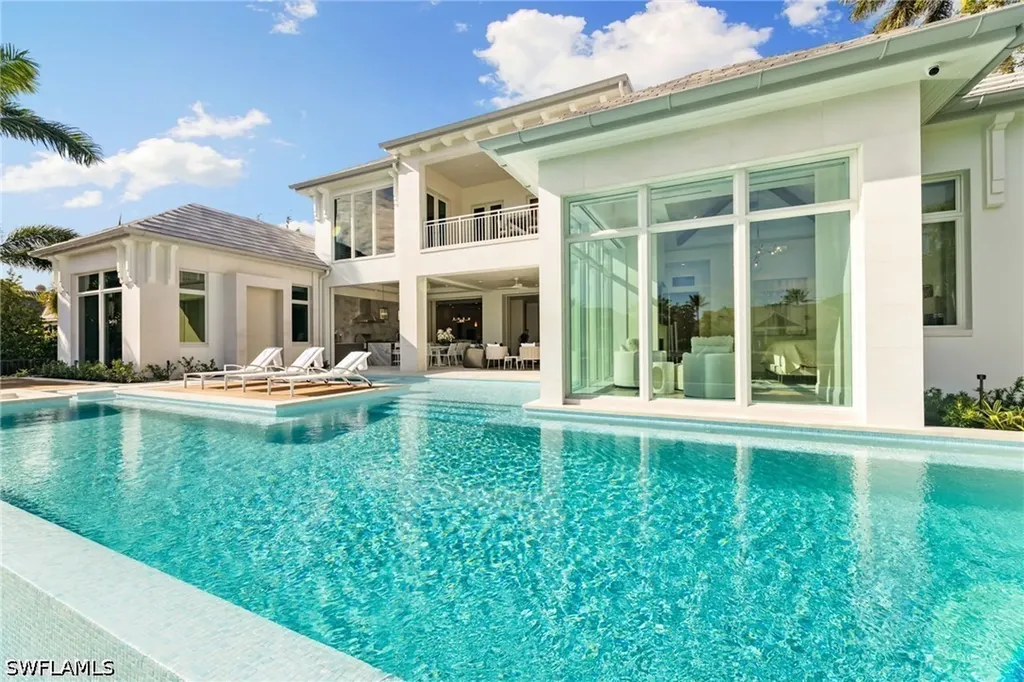 3455 Gin Lane Naples FL 34102