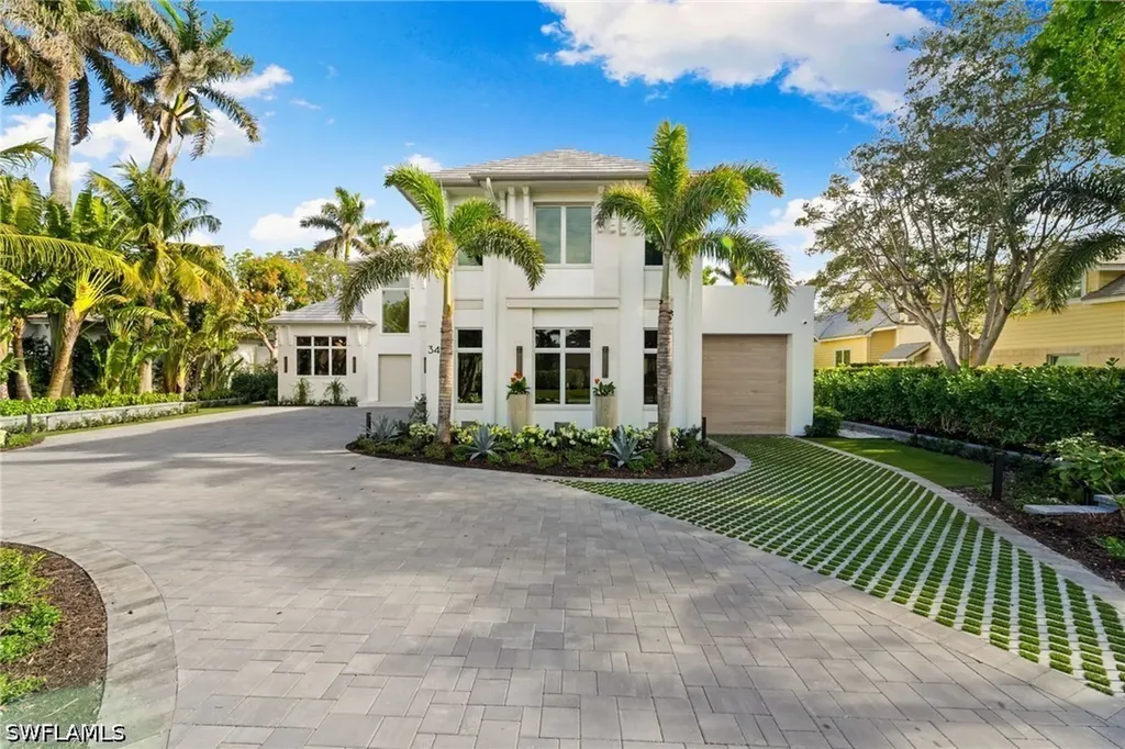 3455 Gin Lane Naples FL 34102