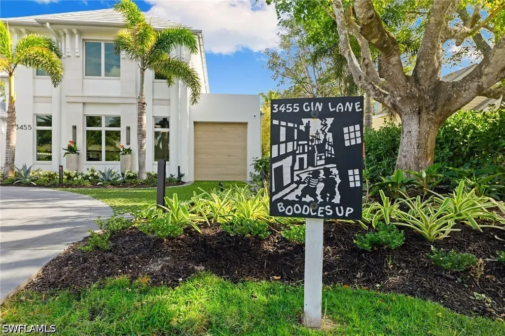3455 Gin Lane Naples FL 34102