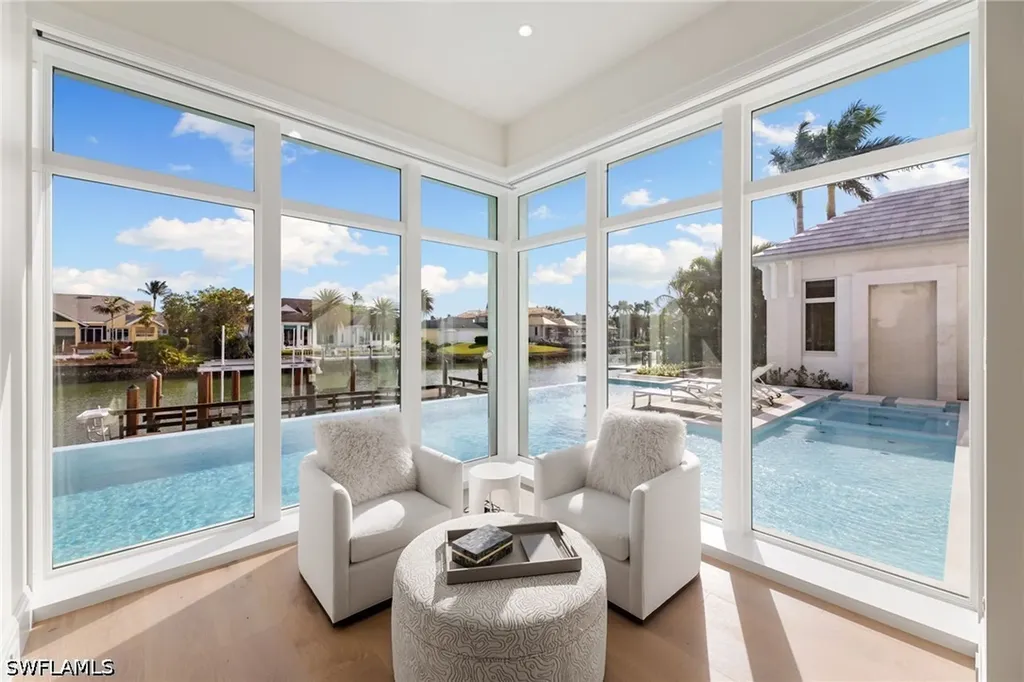 3455 Gin Lane Naples FL 34102