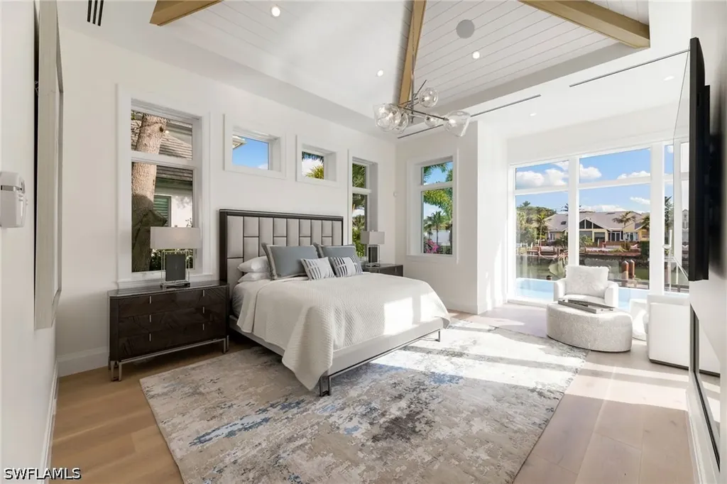 3455 Gin Lane Naples FL 34102