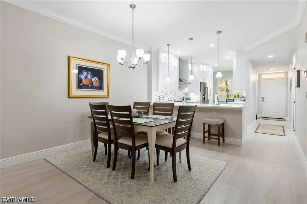 2400 Bayou Lane Naples FL 34112