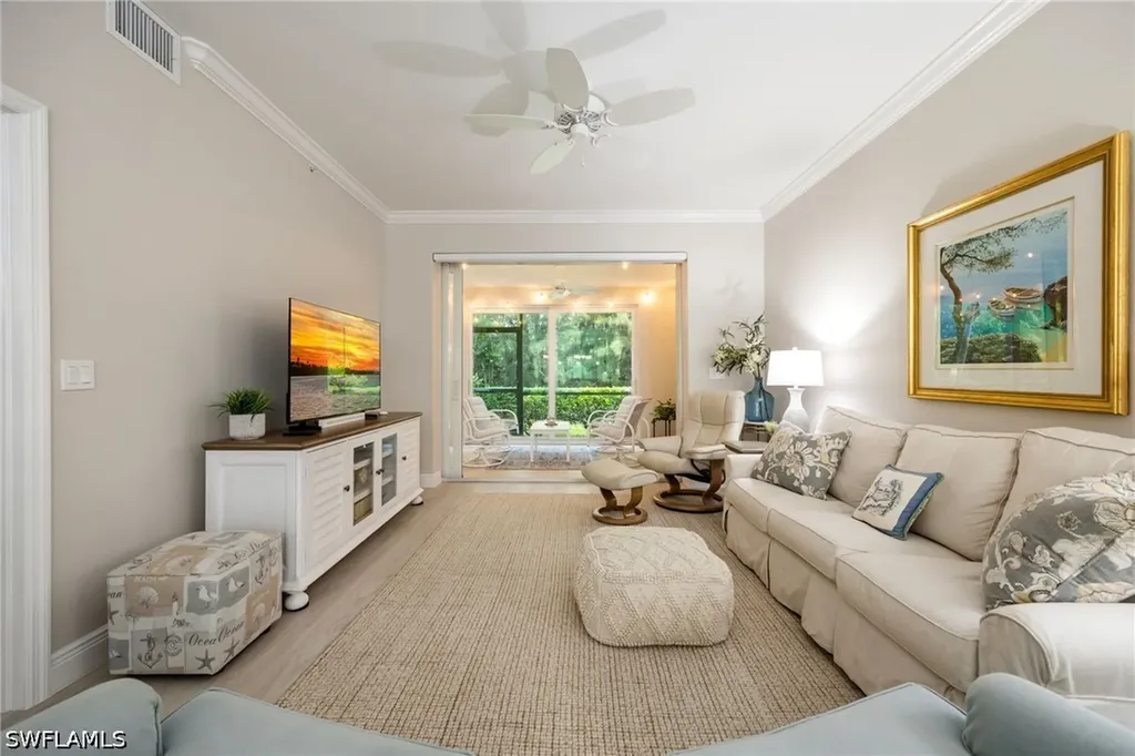 2400 Bayou Lane Naples FL 34112