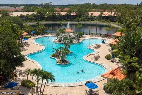 2400 Bayou Lane Naples FL 34112