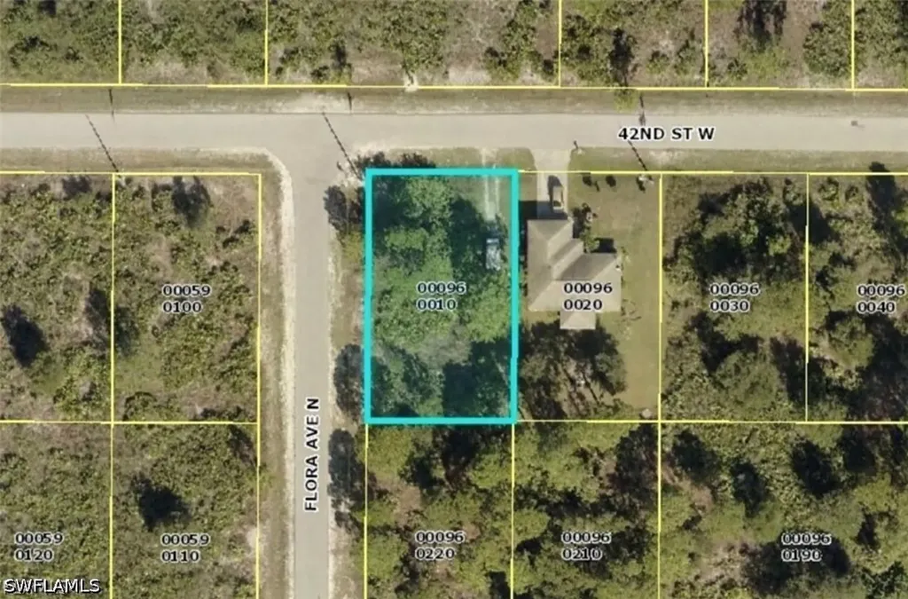 2709 42nd Street W Lehigh Acres FL 33971