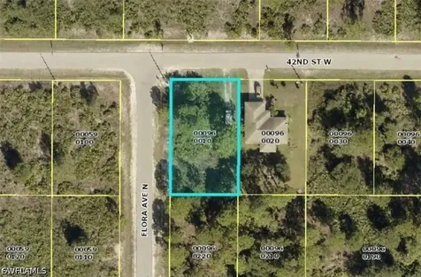 2709 42ND Street W Lehigh Acres FL 33971