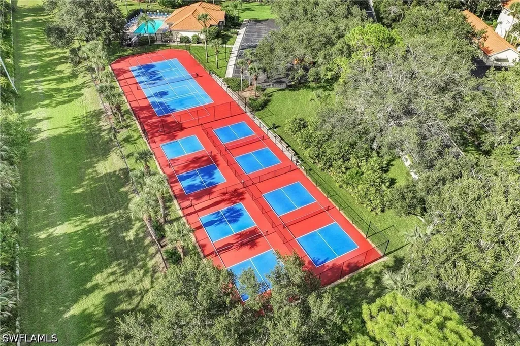 432 Valerie Way Naples FL 34104