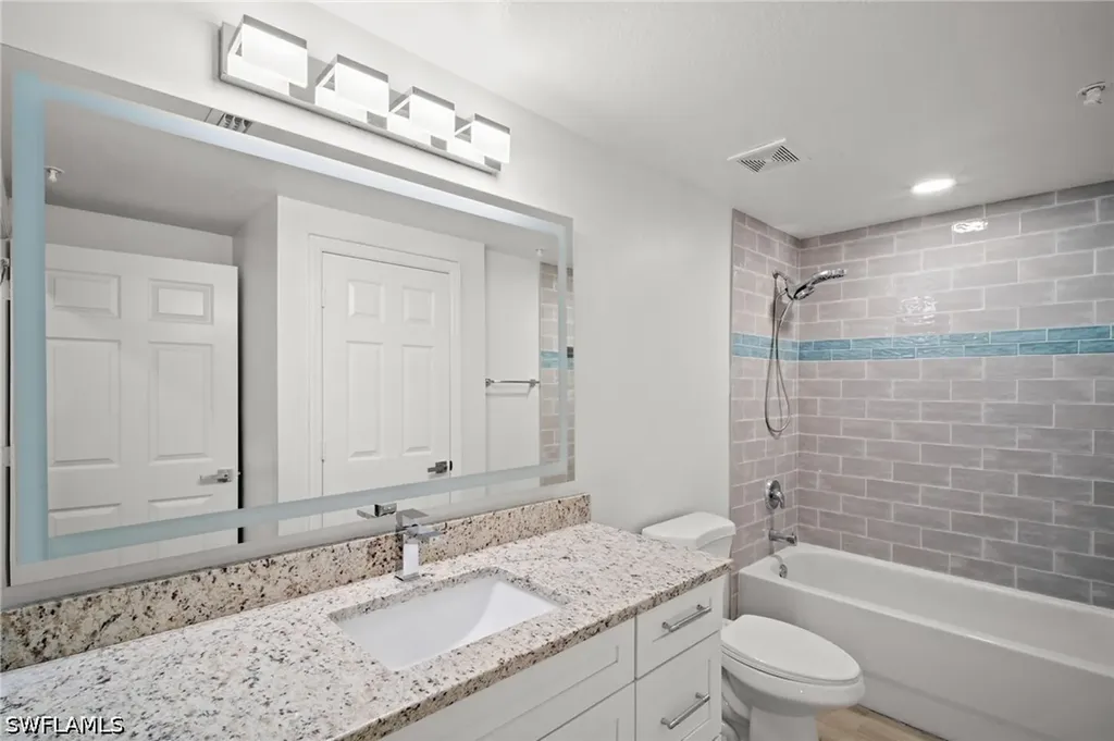 4450 Botanical Place Circle Naples FL 34112