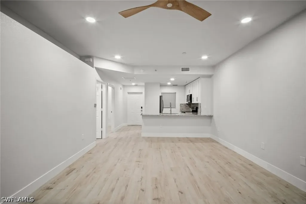 4450 Botanical Place Circle Naples FL 34112