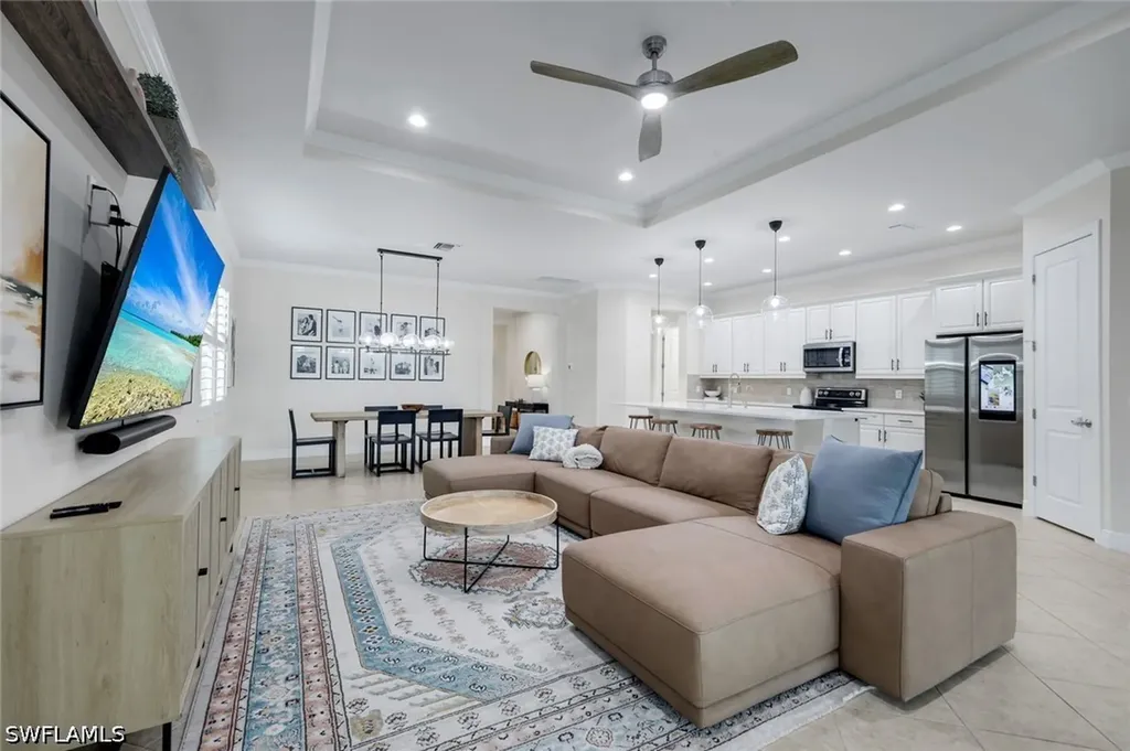 4118 Raffia Drive Naples FL 34119