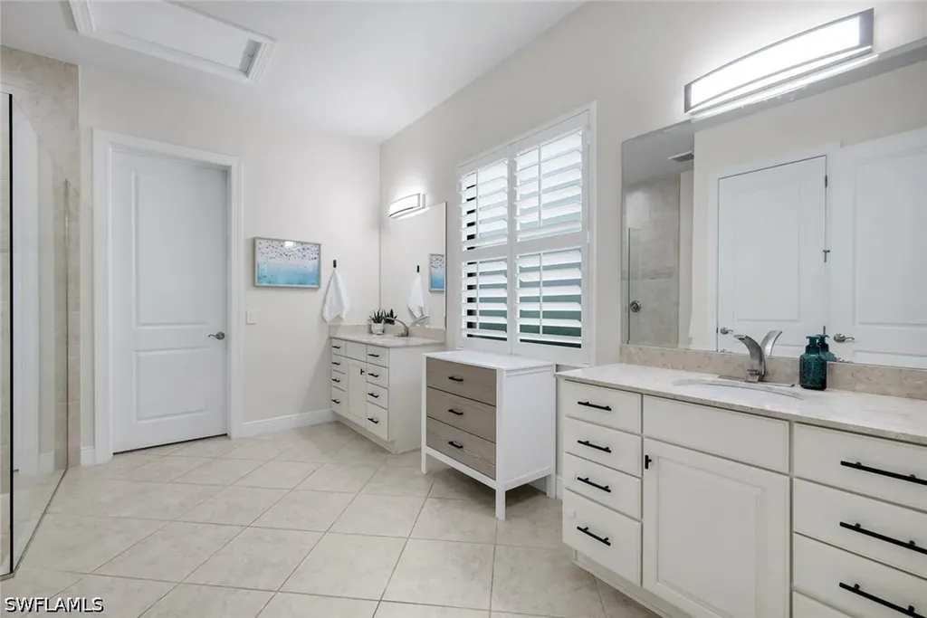 4118 Raffia Drive Naples FL 34119