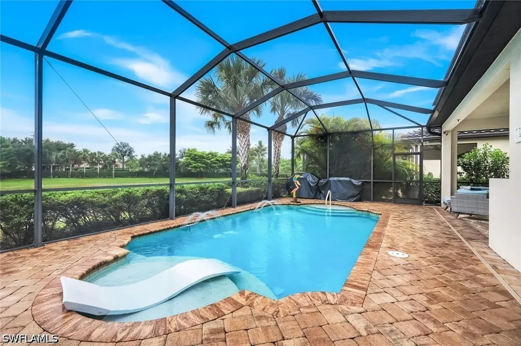 4118 Raffia Drive Naples FL 34119