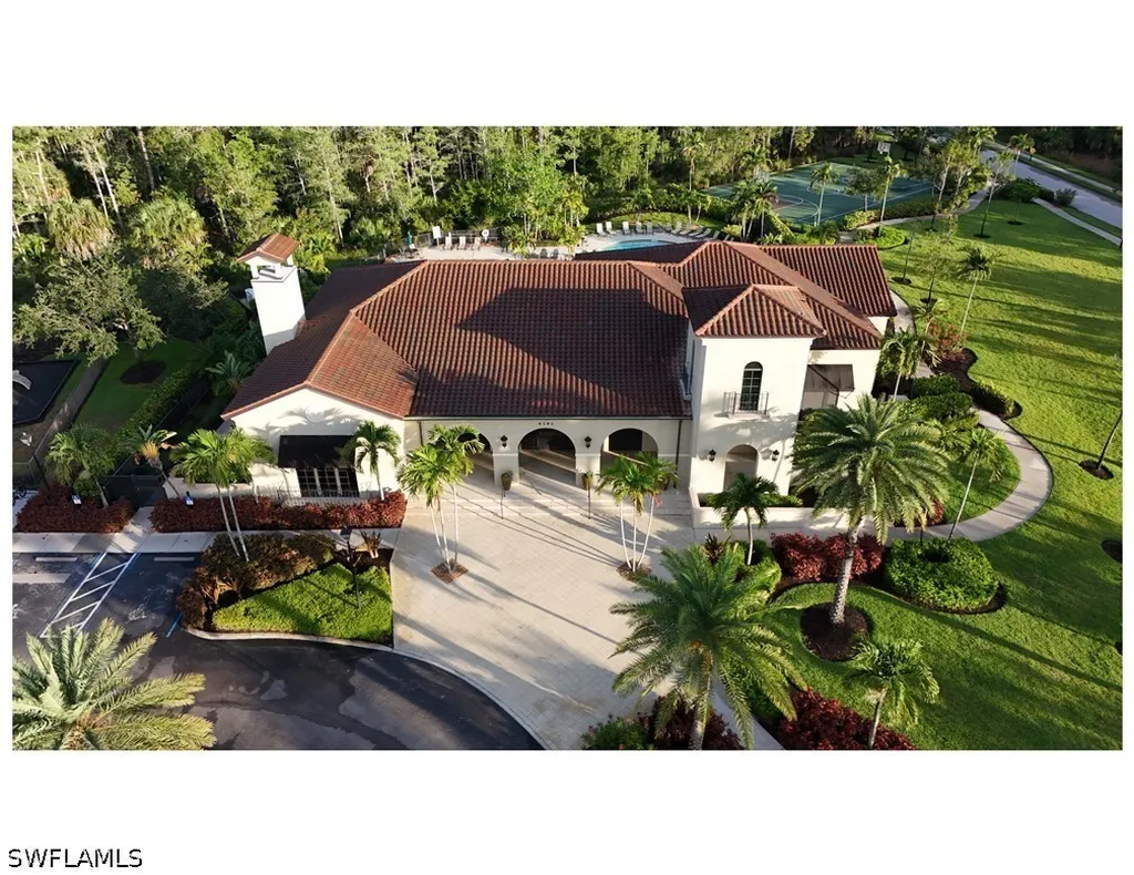 4118 Raffia Drive Naples FL 34119