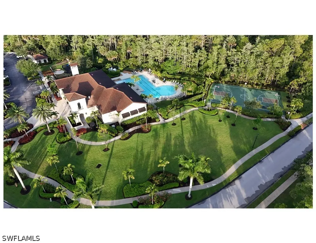 4118 Raffia Drive Naples FL 34119