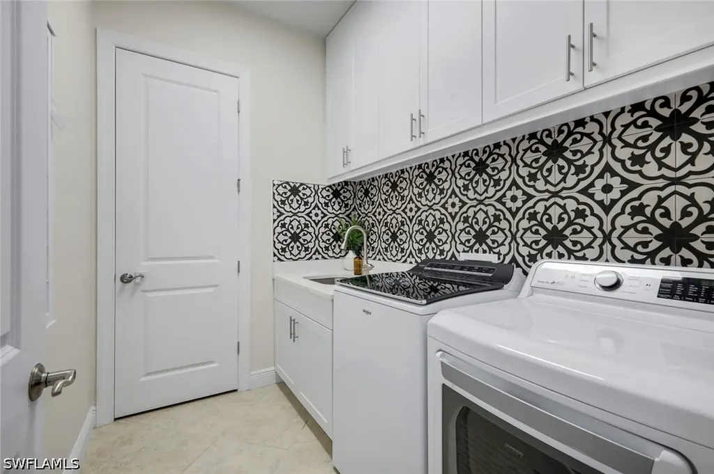 4118 Raffia Drive Naples FL 34119