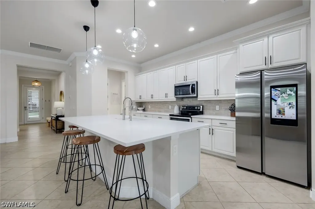 4118 Raffia Drive Naples FL 34119
