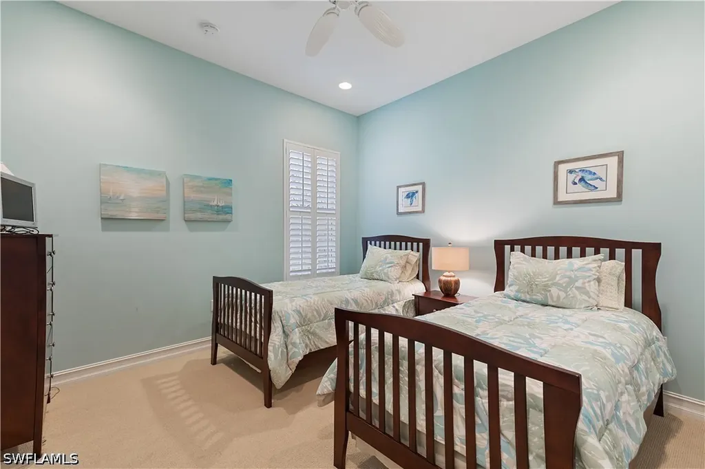 5050 Blauvelt Way Naples FL 34105