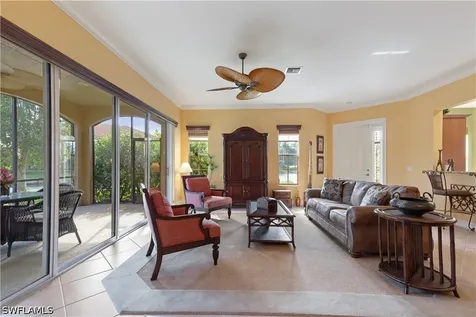 5050 Blauvelt Way Naples FL 34105