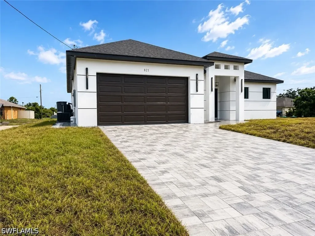 921 Martha Avenue S Lehigh Acres FL 33974