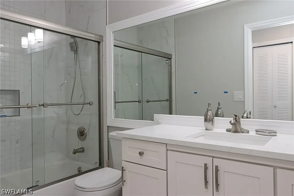 24821 Lakemont Cove Lane Bonita Springs FL 34134