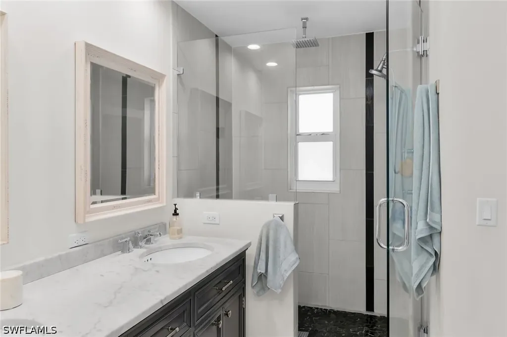 1609 Villa Court Marco Island FL 34145
