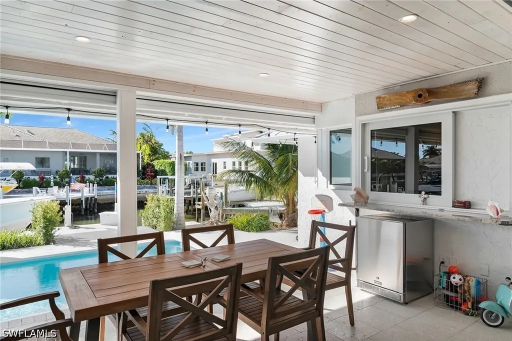 1609 Villa Court Marco Island FL 34145