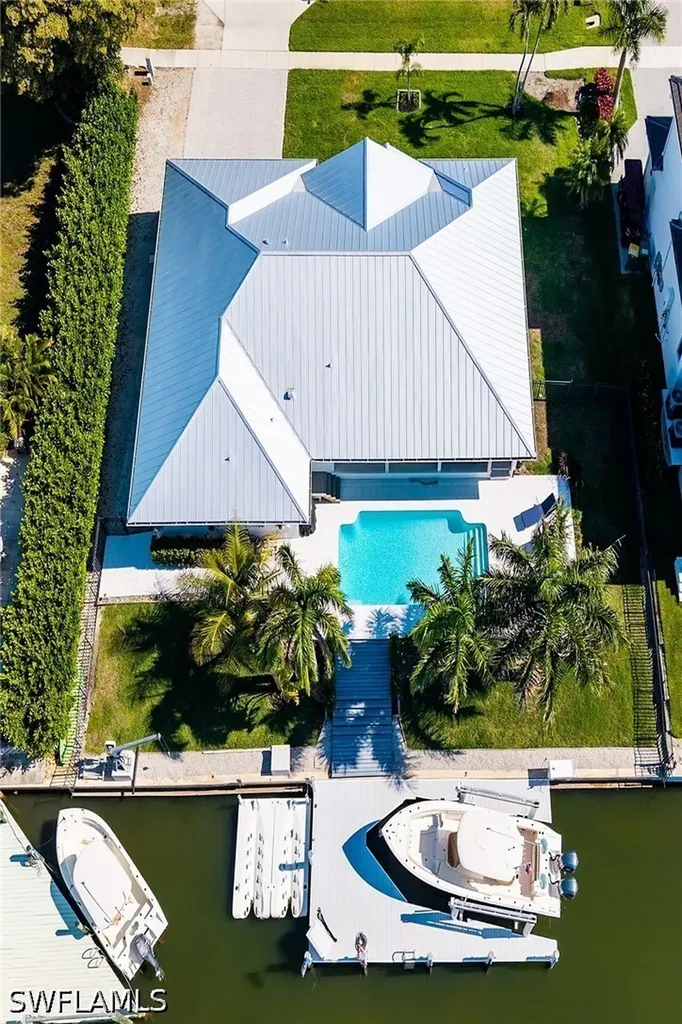 1609 Villa Court Marco Island FL 34145