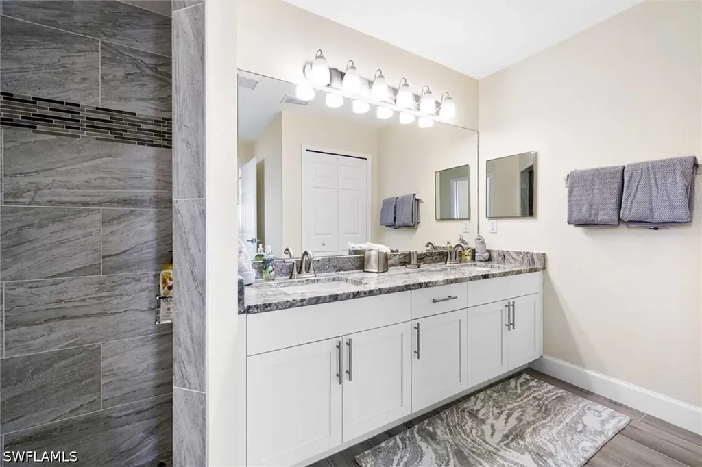 2122 SW 25th Street Cape Coral FL 33914