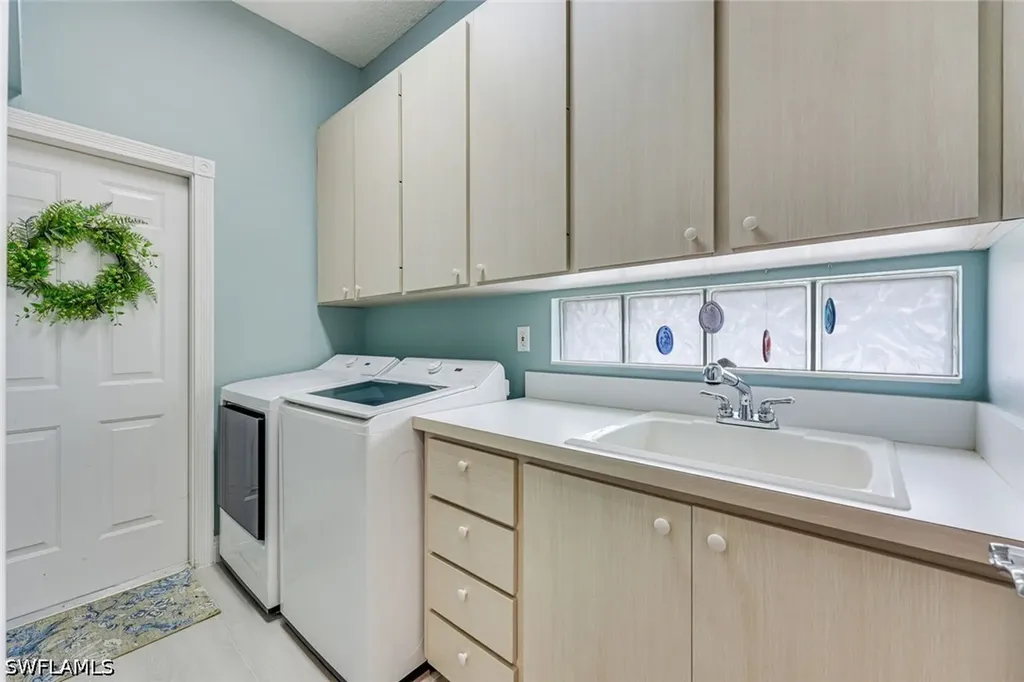 3204 Benicia Court Naples FL 34109
