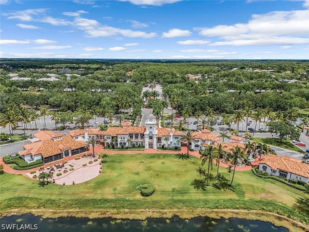 3204 Benicia Court Naples FL 34109