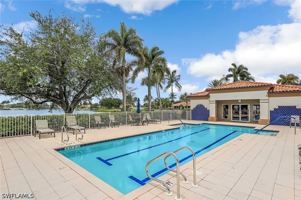 3204 Benicia Court Naples FL 34109