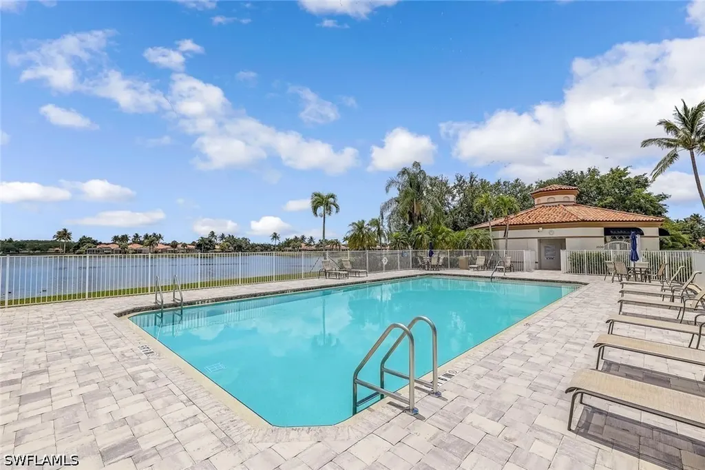3204 Benicia Court Naples FL 34109