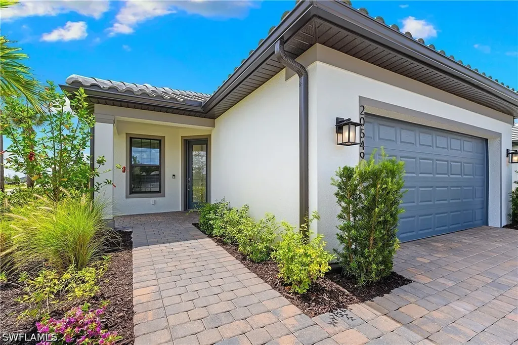 20549 Pebble Glen Drive Estero FL 33928
