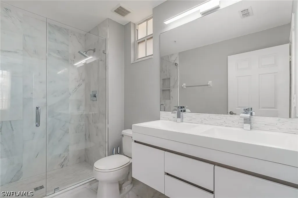 4710 Saint Croix Lane Naples FL 34109
