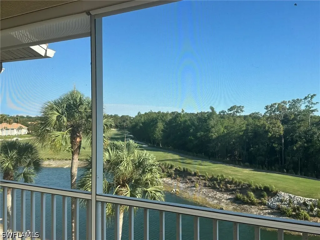 3830 Sawgrass Way Naples FL 34112