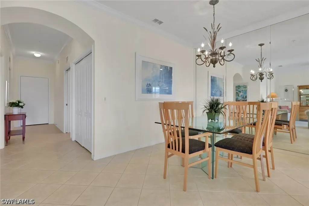 3830 Sawgrass Way Naples FL 34112