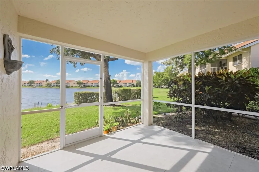 7800 Emerald Circle Naples FL 34109