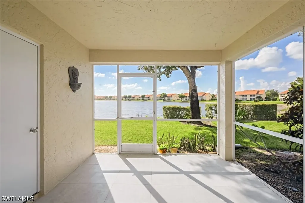 7800 Emerald Circle Naples FL 34109