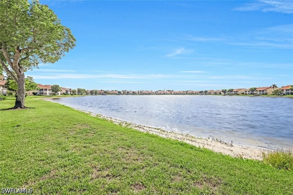 7800 Emerald Circle Naples FL 34109
